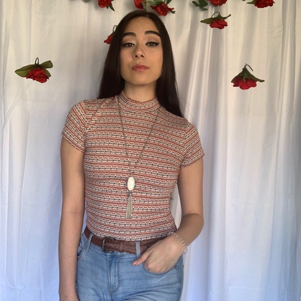 Sweater top by Kendal and Kylie